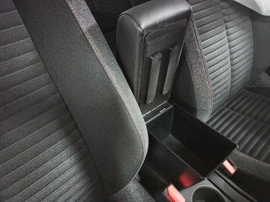 Armrest for Peugeot 208 (from 03/2019) and Peugeot 2008 (from 2020)