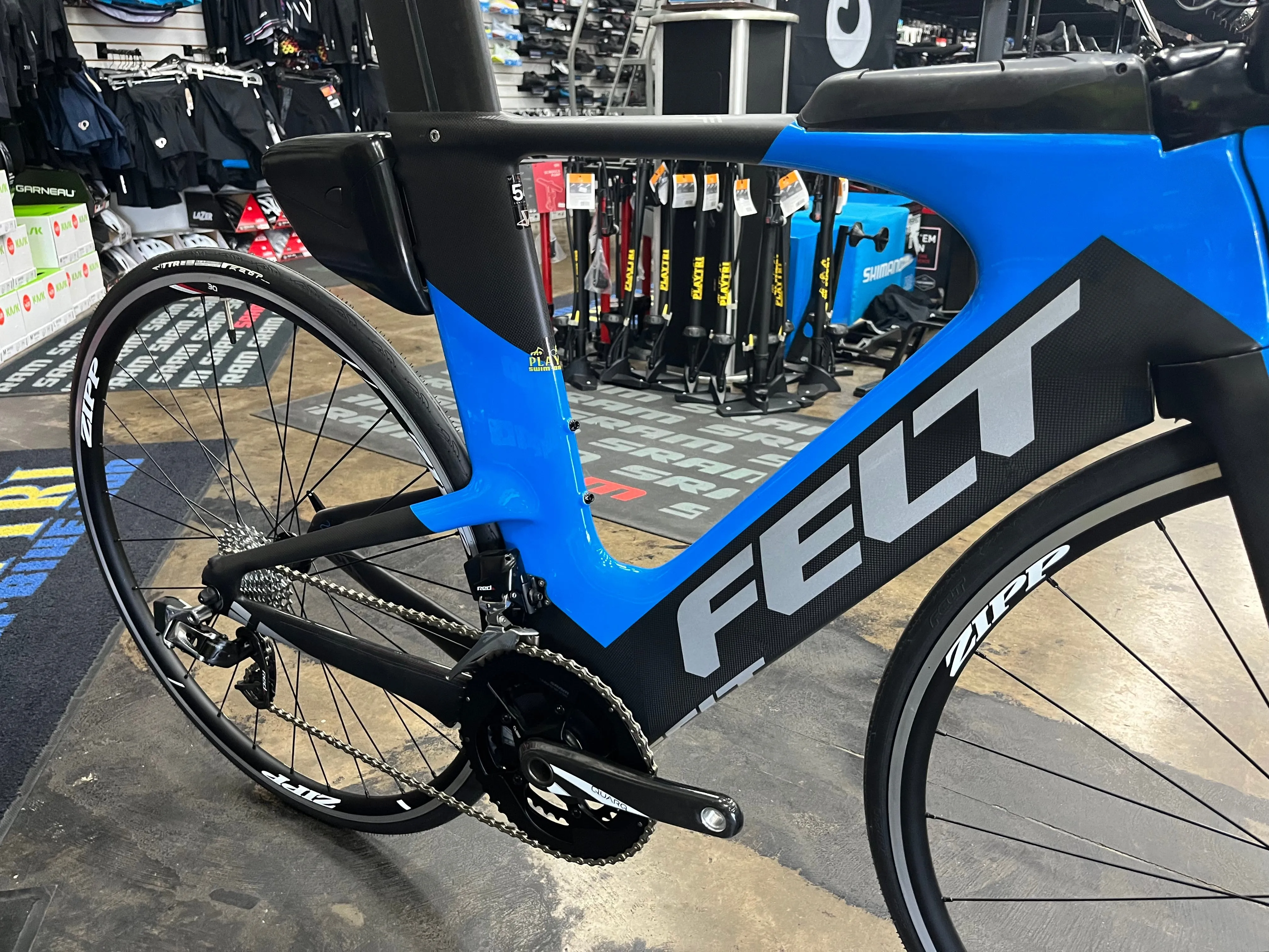 Felt IA 2 SRAM Red eTap 11 Speed - Carbon/Blue 2018