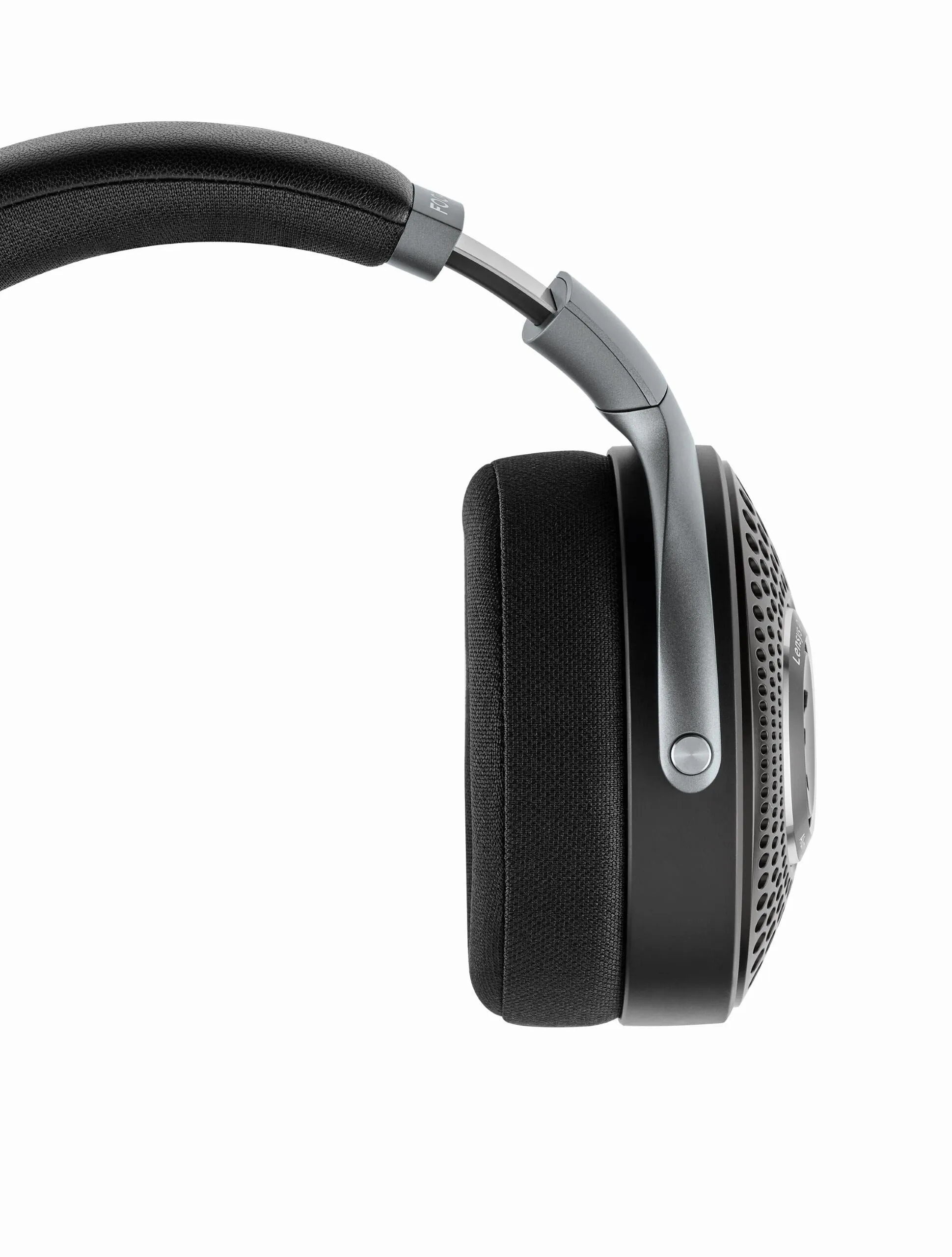 Focal LENSYS PROFESSIONAL Closed Back Wireless Headphones