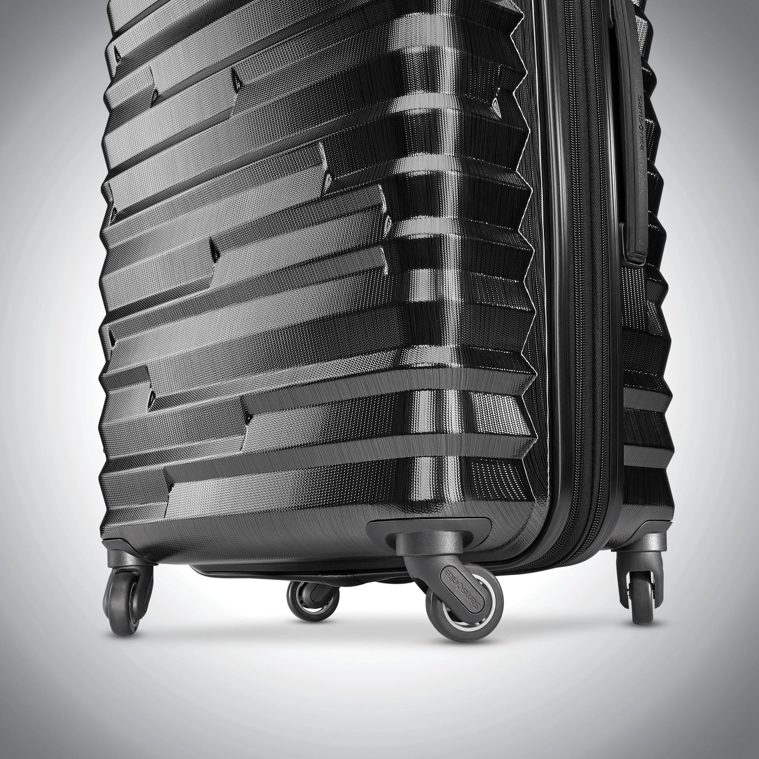 Samsonite Ziplite 4.0 Underseater Spinner